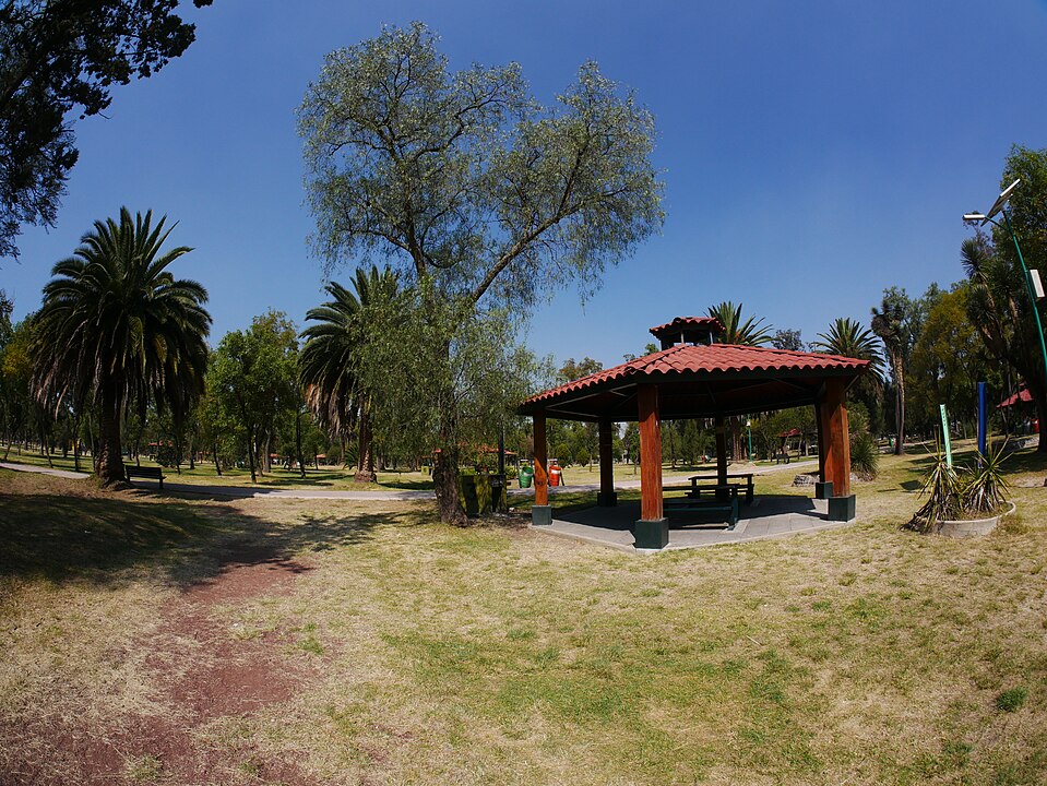 Bosque de Aragon Thayne Tuason CC BY-SA 4.0