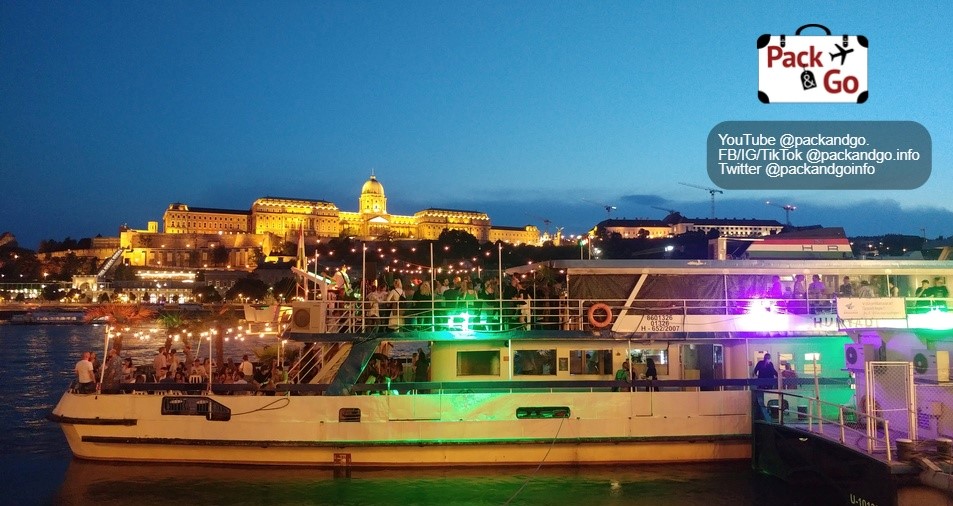 Budapest nightlife boats