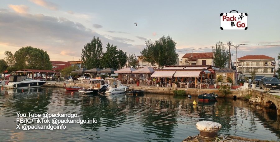 Keramoti, tavernas & bars. Photo by packandgo.info Keramoti bars and tavernas
