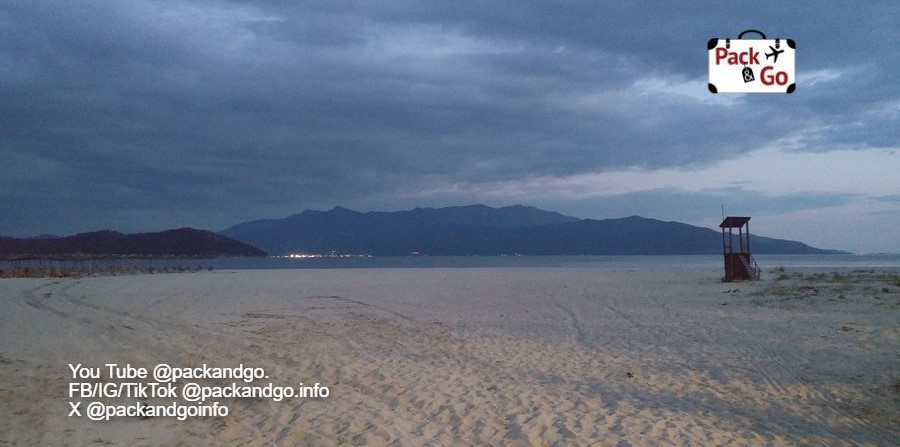 Keramoti beach. Photo by packandgo.info Keramoti beach night view